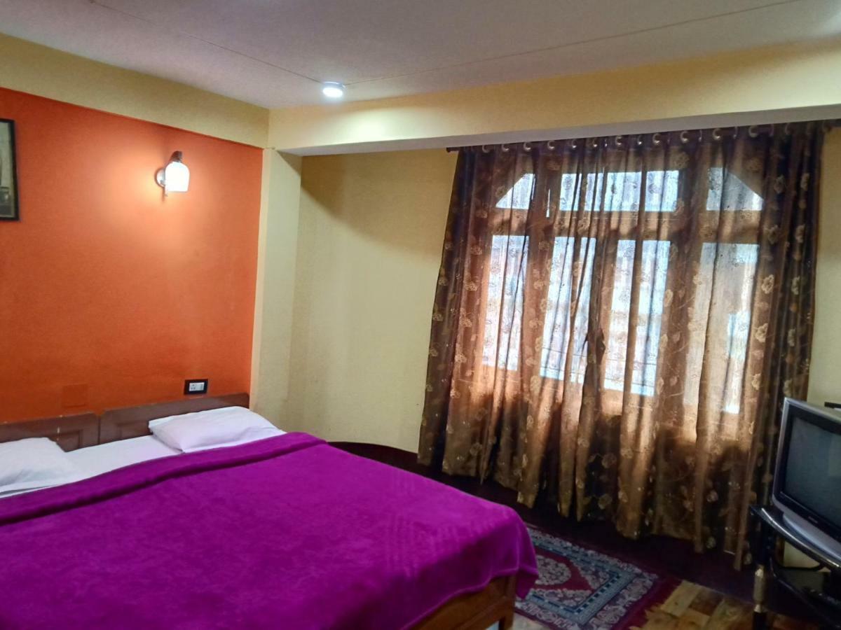 Hotel Anola Гангток Экстерьер фото