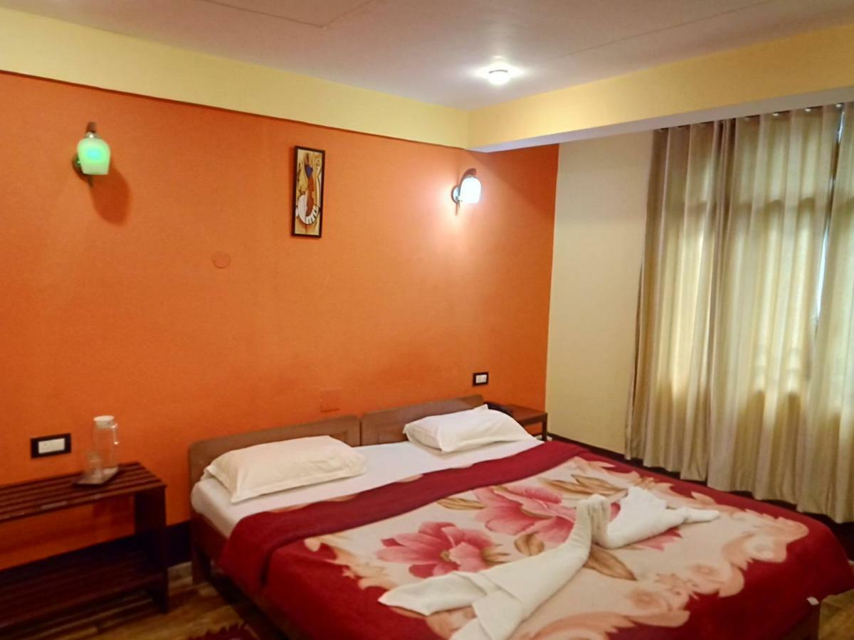 Hotel Anola Гангток Экстерьер фото